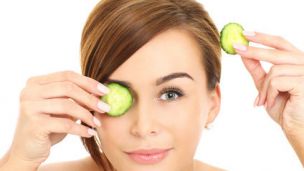 8 Ways to Treat Your Skin Right with Cucumbers