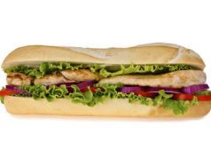 Subway Announces the End of ‘Shoe Rubber’ Chemical in Bread… But It’s Still Not Healthy!