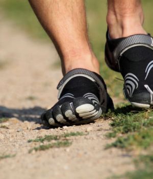 Minimalist Running Shoes: The Pros and Cons of the Latest Running Trend