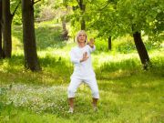 Study: Exercising the Body and Mind May Improve Dementia Symptoms