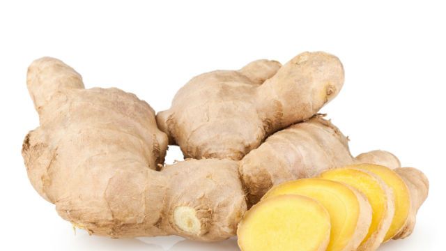 sliced ginger root