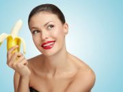 Sleep Better and 7 More Reasons to Eat a Banana Everyday