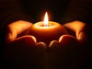 This Candle Doubles as a Moisturizer