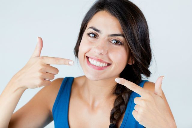 7 Reasons Smiling Helps You Look and Feel Your Best