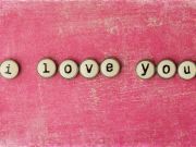 10 Ways to Say I Love You Without Speaking