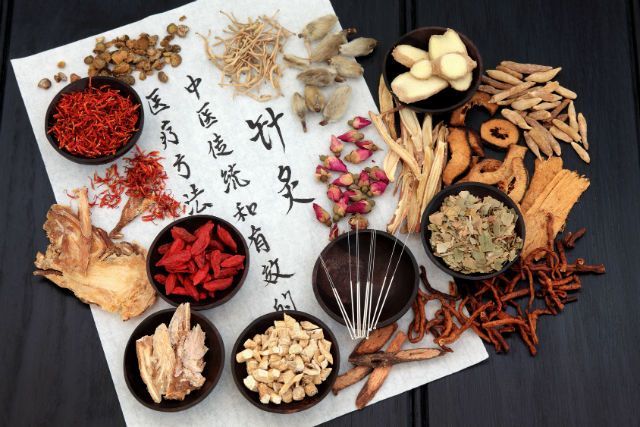 Loyola Doctor Recommends Traditional Chinese Medicine for Better Winter Health