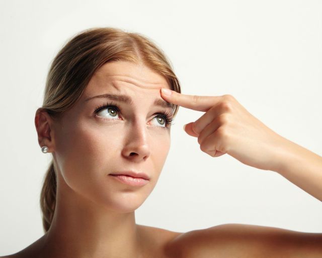 This Key Ingredient in Gelatin Can Help Improve Sagging Skin