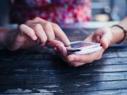 Study Says Overuse of Phone Hurts Your Back