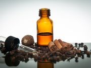 8 Reasons to Use Allspice Essential Oil