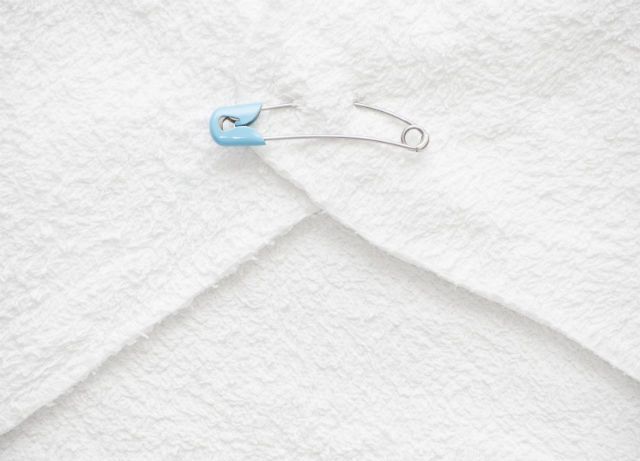 Cloth vs. Disposable: Which is Best for Your Baby and the Environment?