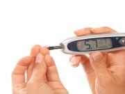 4 Foods That Lower Blood Sugar and Four Foods That Raise It
