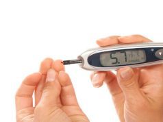 4 Foods That Lower Blood Sugar and Four Foods That Raise It