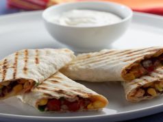 80 Boston College Students Sickened by Chipotle Foodborne Illness Outbreak