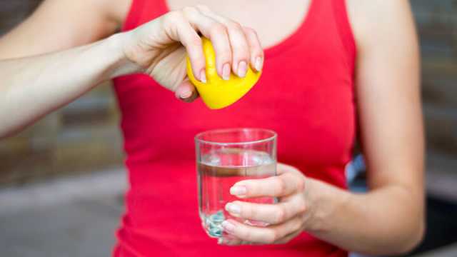 Lemon Water Cayenne Drink