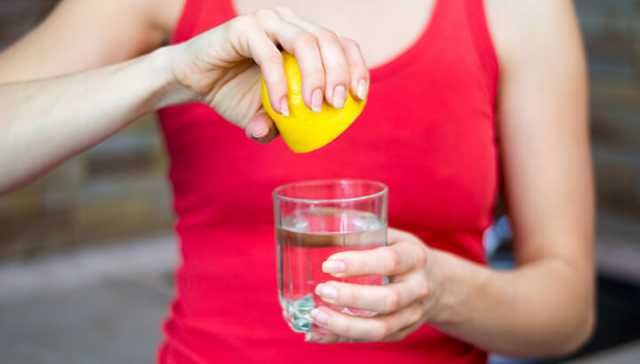 17 Reasons To Detox With Lemon Water And Cayenne Pepper Drink