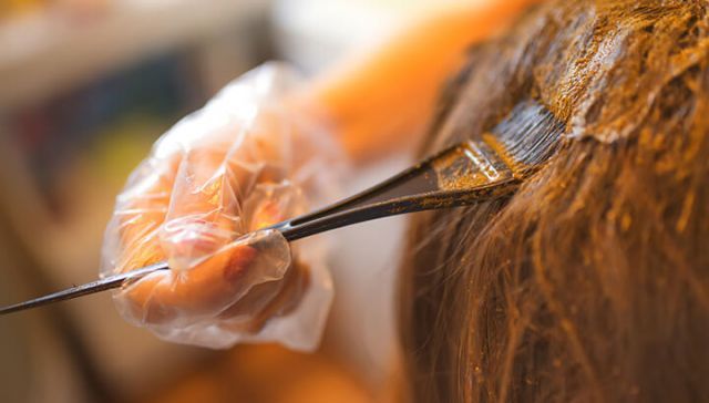 Henna: The Natural Hair Dye That Also Fights Inflammation