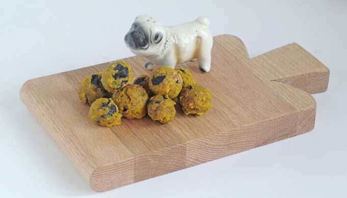 Make Your Own Health-Boosting Turmeric Dog Treats