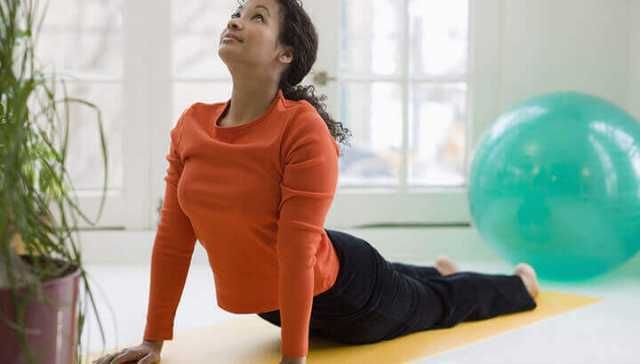 5 Ways Yoga Benefits Your Brain