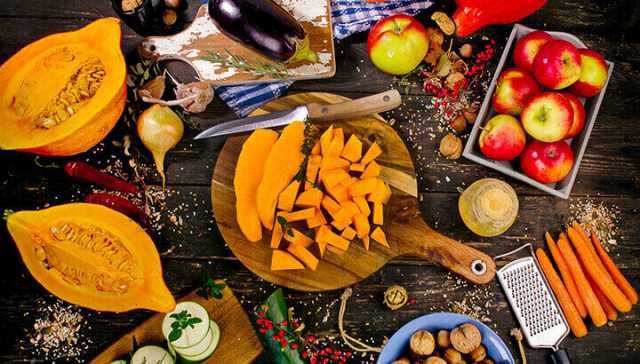 18 Ways To Make Thanksgiving Healthier This Year