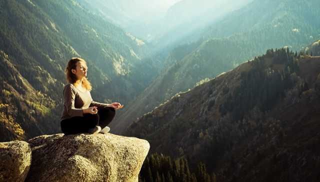 Mindfulness Vs. Meditation… What Is The Difference?