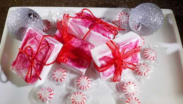 3-Ingredient Candy Cane Peppermint Soap