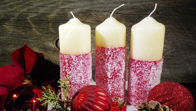 Festive Painted Christmas Candles Covered With Epsom Salts