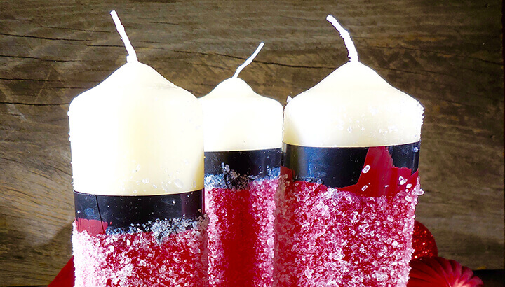 Festive Painted Christmas Candles Covered with Epsom Salts Photo 7