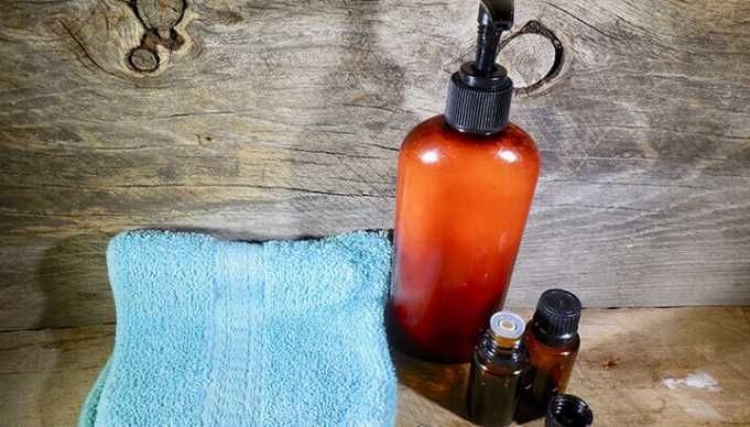 Men: Smell Great With This All-Natural Body Wash