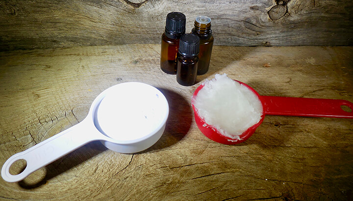 Natural Toothpaste Photo 3