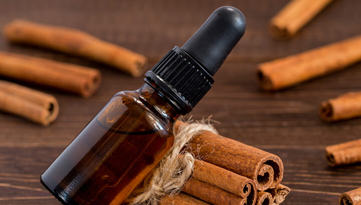 cinnamon essential oil to diffuse