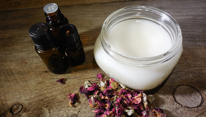 Coconut oil challenge recipe for homemade deodorant — photo by Leilani Hampton
