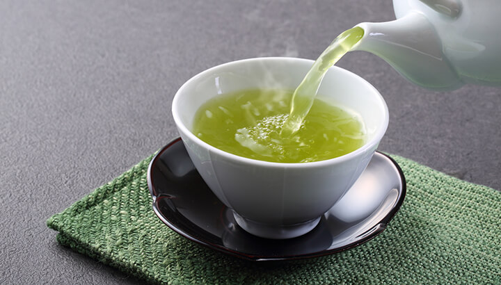 Green tea may be more effective than a golden facial
