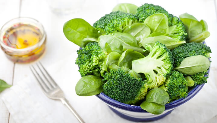 Vegetable proteins like broccoli and spinach can help prevent heart failure.