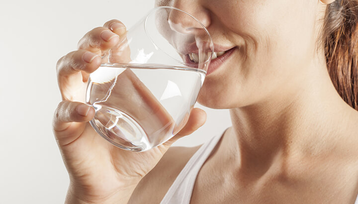 Make sure to stay hydrated while doing intermittent fasting.