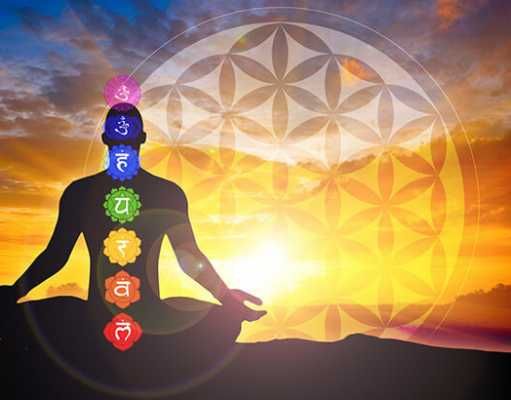 5 Signs You Need To Align Your Chakras ASAP