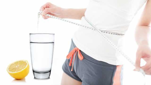 Add These 3 Things To Lemon Water To Drop Weight Fast