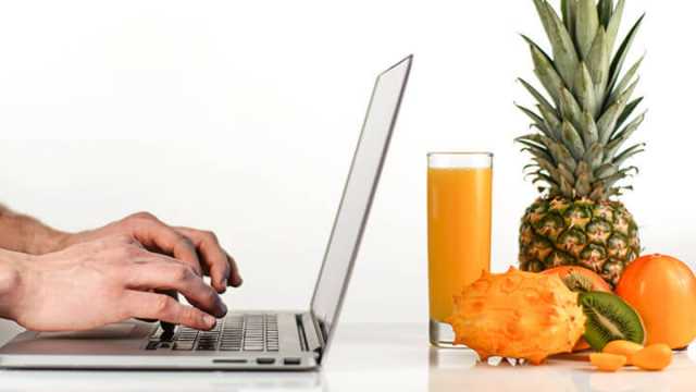 How to stay healthy at a desk job