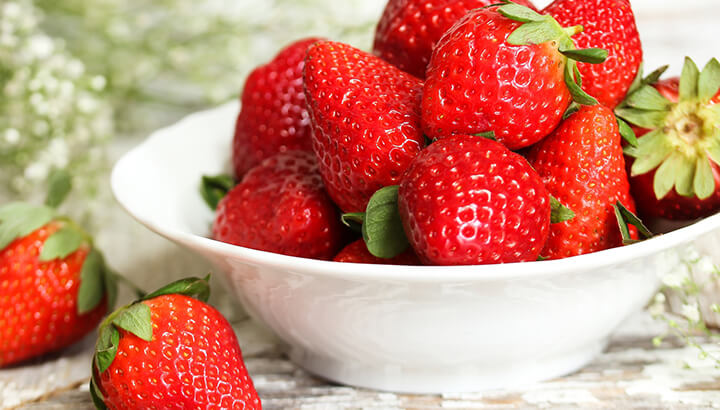 Keep strawberries fresh with a vinegar solution.