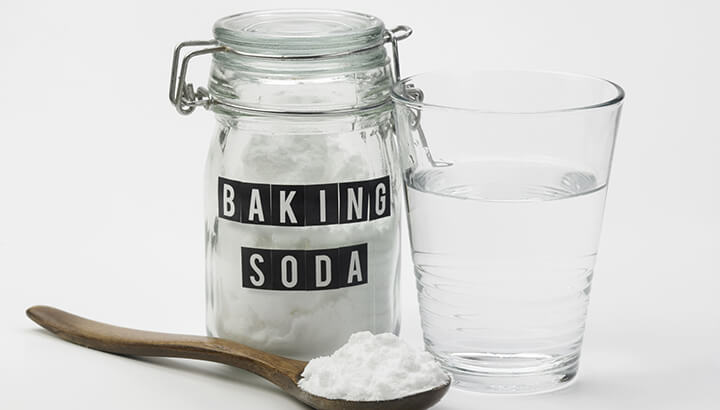 Mix baking soda and water to make a paste for bug bites.
