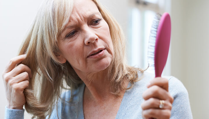 Blackstrap molasses used as a hair mask may reduce hair loss.