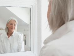 3 Reasons To Stop Dying Grey Hairs (Plus 4 Natural Hair Colorants)