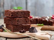 Want to be Smarter and Skinnier? Scientists Say Eat Chocolate Cake for Breakfast