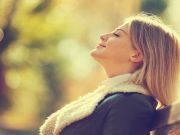This Two Minute Exercise Reduces Pain and Promotes Relaxation