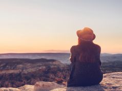 4 Science-Backed Reasons You Need More Alone Time