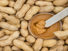 7 Things That Happen When You Eat Peanut Butter