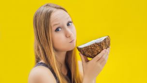 Coconut Oil vs. Antibacterial Mouthwash…and the Winner Is