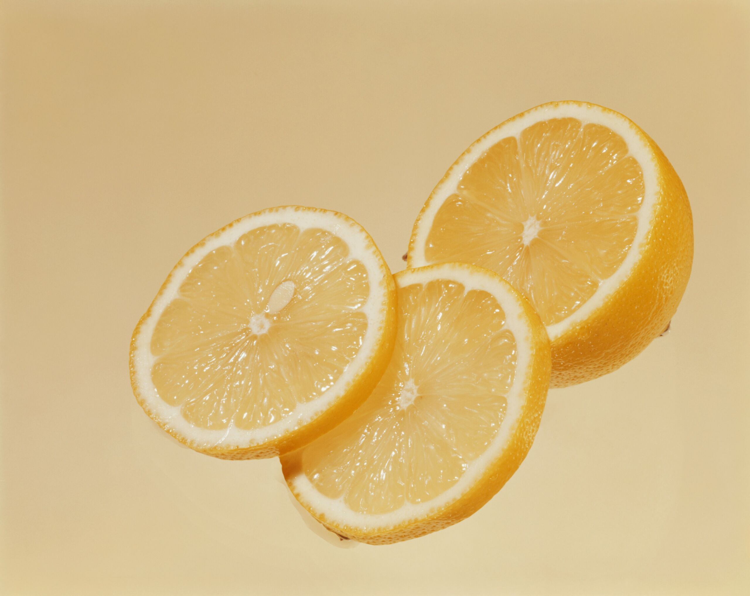 4 Natural Remedies for Everyday Aches & Pains