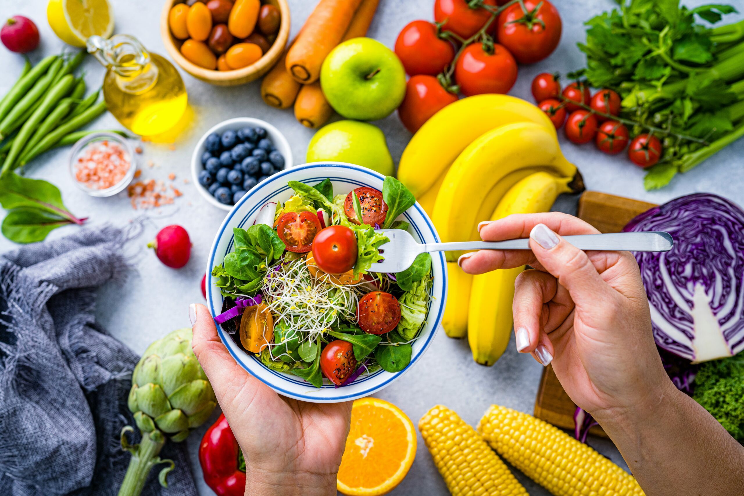 6 Foods & Habits That May Lower Your Colon Cancer Risk