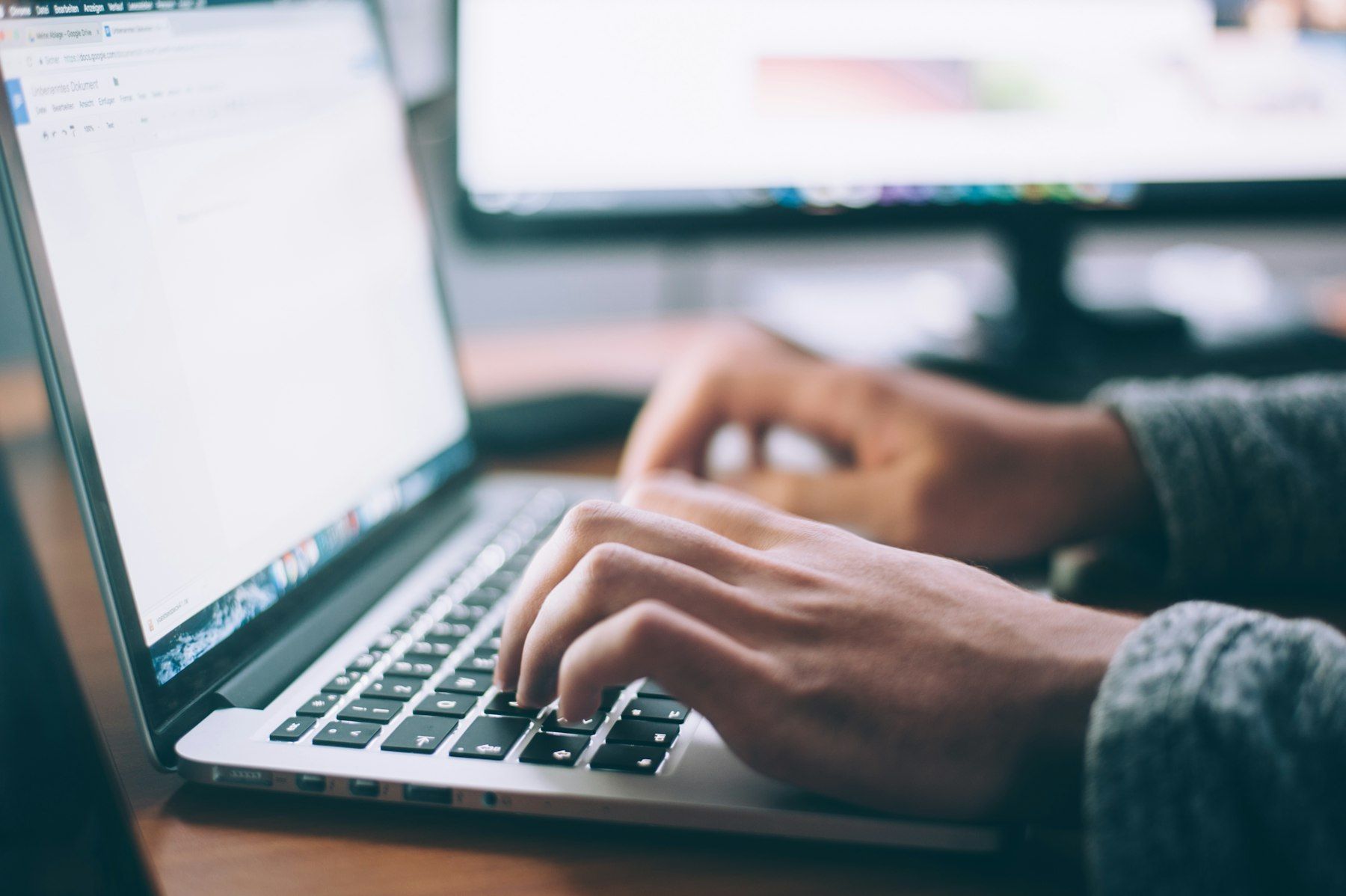 01-sitting-all-day-home-office Sitting All Day Is the Most Expensive Habit in Your Home Office