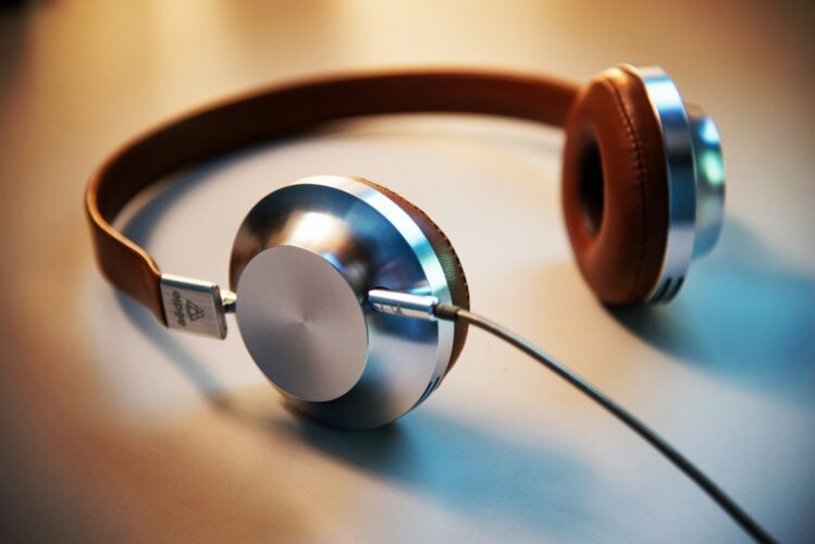 All-Day Headphones Can Cost You Your Hearing. The Volume Dial Is the Product.